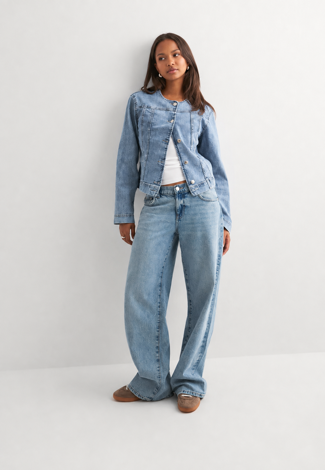 Veste en jean femme ajustée à col rond - Sigrid