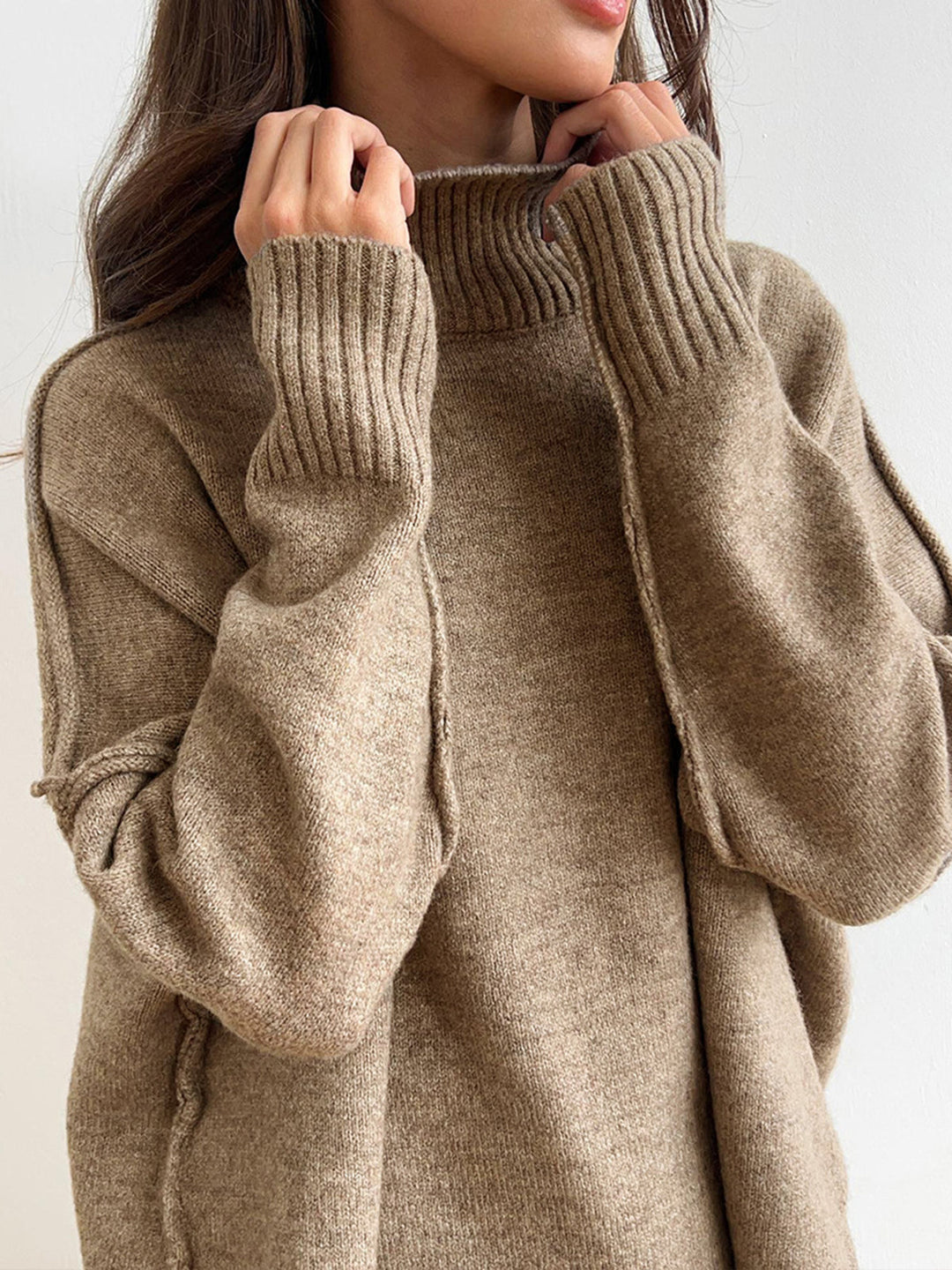 Ensemble en maille pour femme composé d'un pull à col roulé et d'un pantalon large - Elske