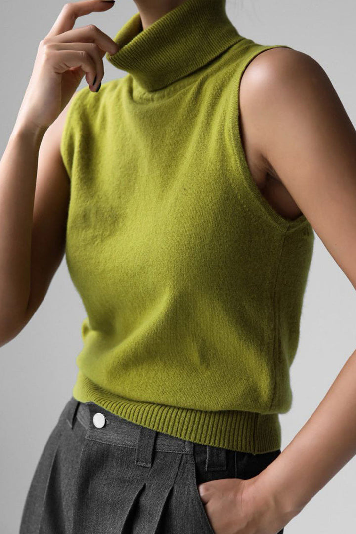 Ensemble en maille pour femme : haut à col roulé sans manches et cardigan court - Celia