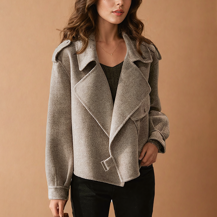 Veste courte à revers larges pour femmes - Bryndis