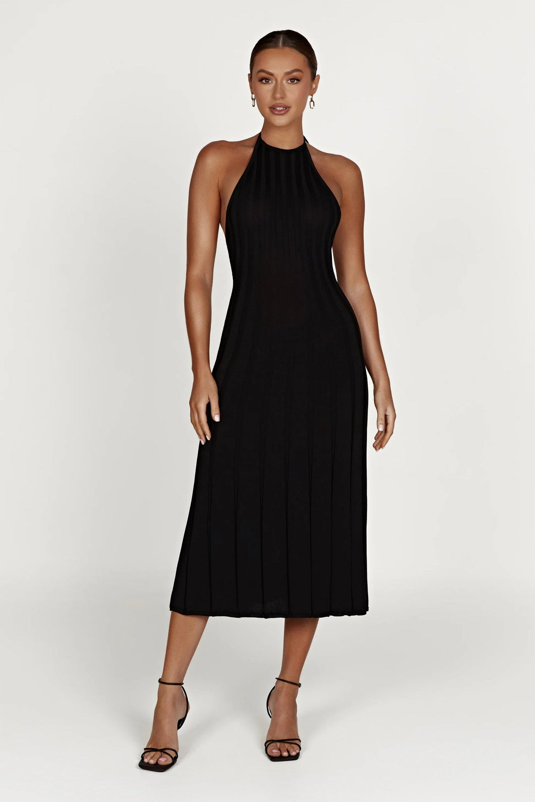 Robe midi féminine en tissu plissé avec col licou - Dalila