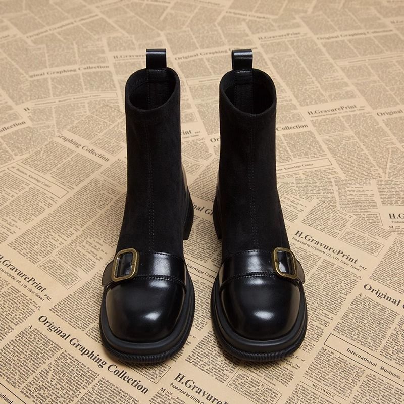 Bottines pour femmes silhouette ajustée boucle décorative - Rebeca