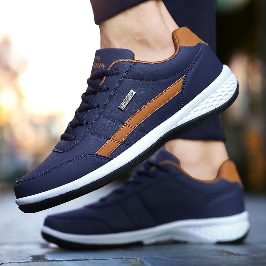Chaussures décontractées pour hommes avec bande latérale marquée - Weston
