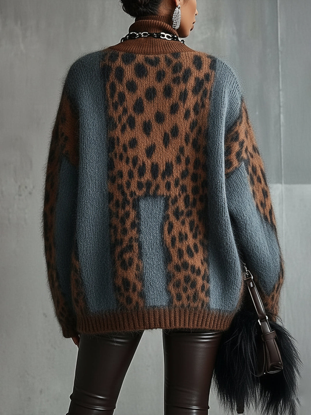 Pull femme à col roulé oversize à imprimé léopard - Linnea