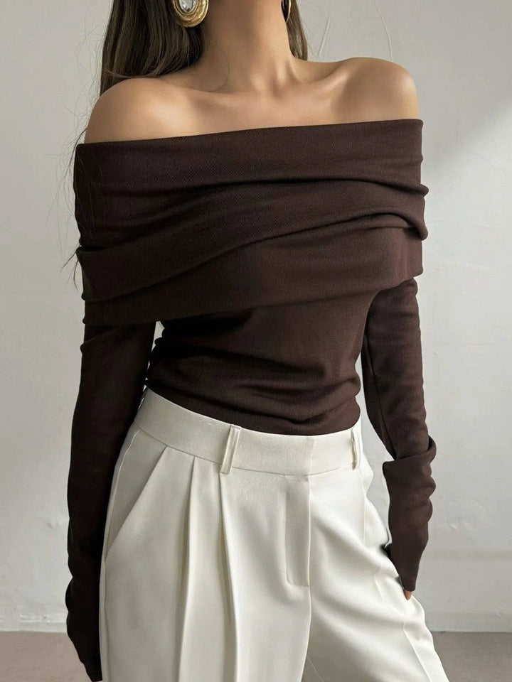 Pull femme à épaules dénudées, encolure bateau et manches longues - Maëlle