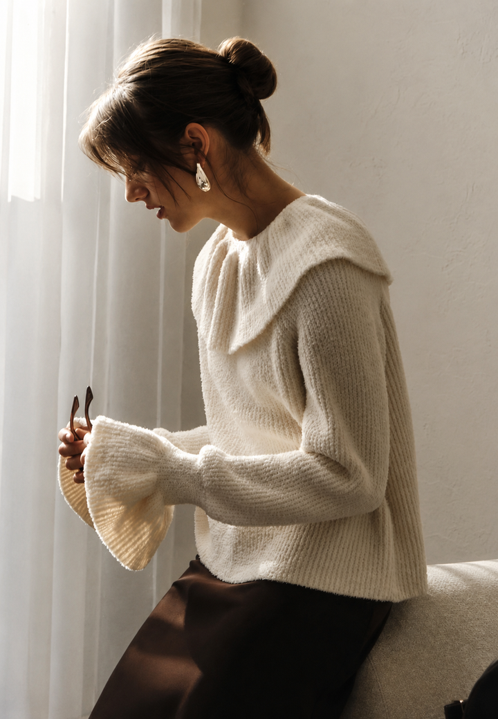 Pull femme en maille à col volanté et manches longues - Capucine