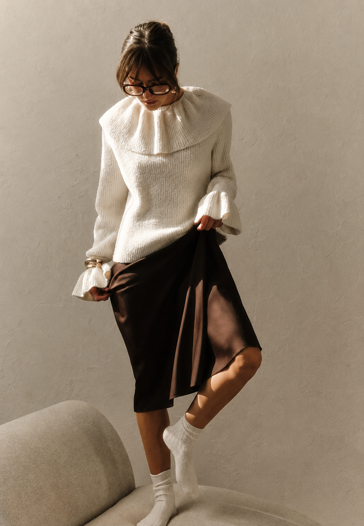 Pull femme en maille à col volanté et manches longues - Capucine