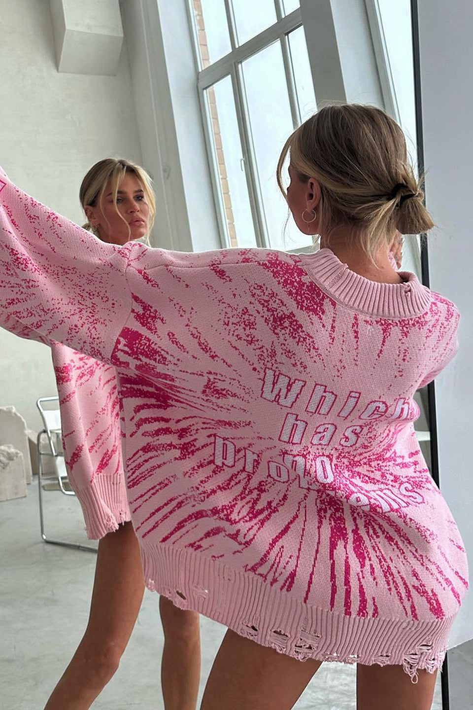 Pull oversize pour femme à imprimé graphique et détails déchirés - Liora