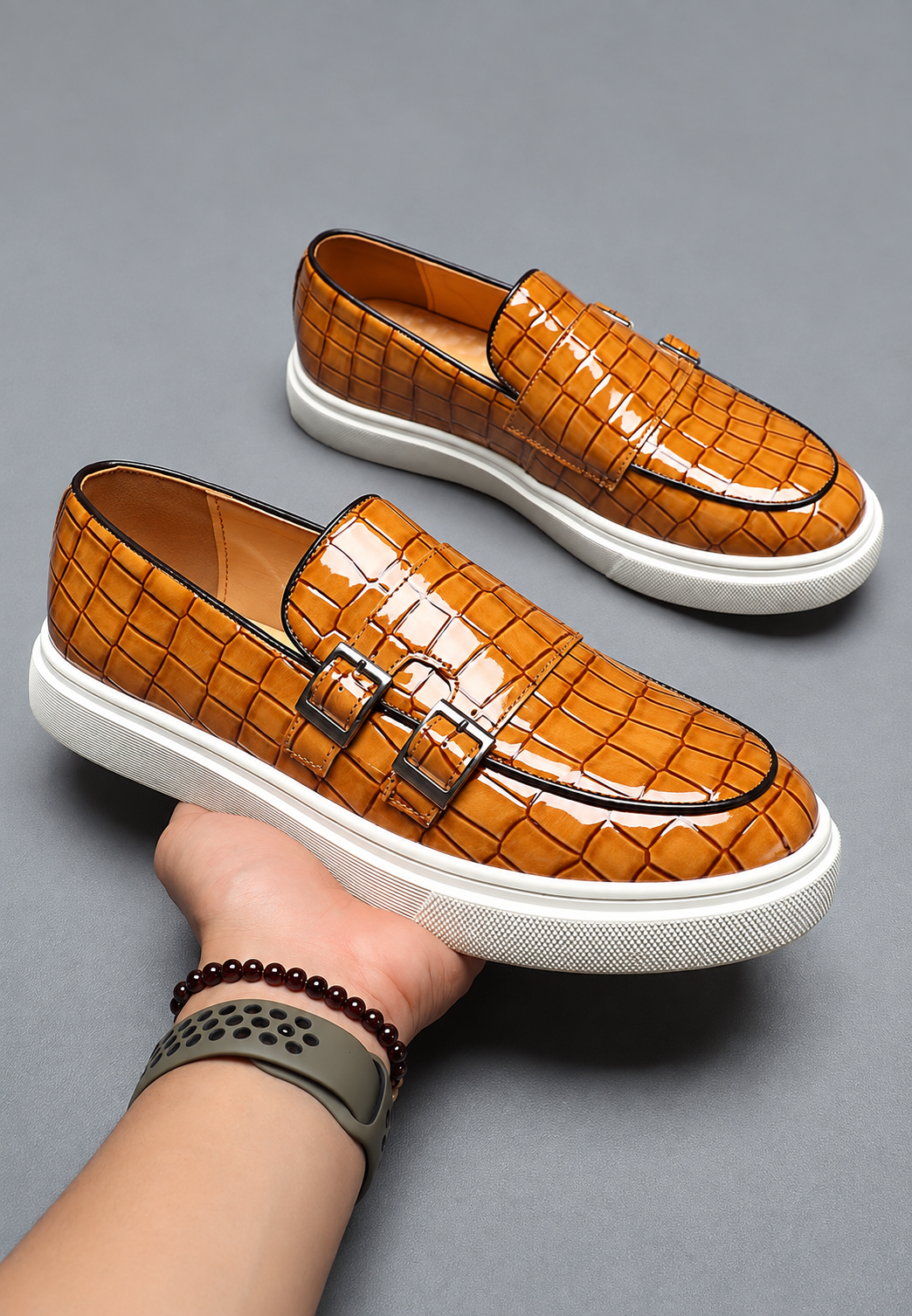 Mocassins homme effet crocodile à double boucle et semelle blanche - Torben