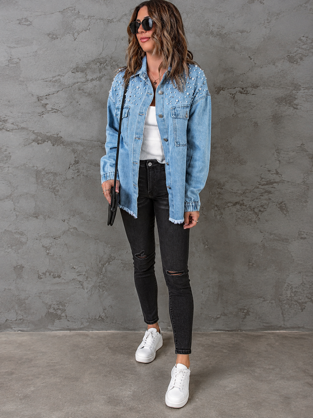 Veste en jean ornée de perles - Émeline