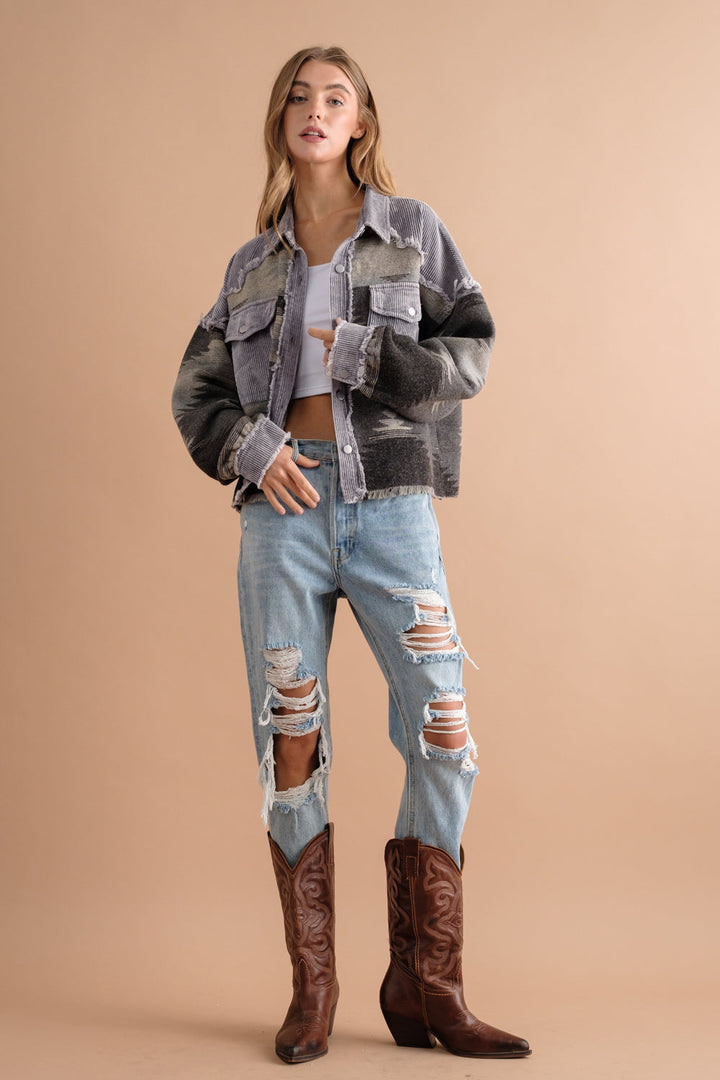 Chemise-veste pour femme en velours côtelé jacquard avec poches - Océane