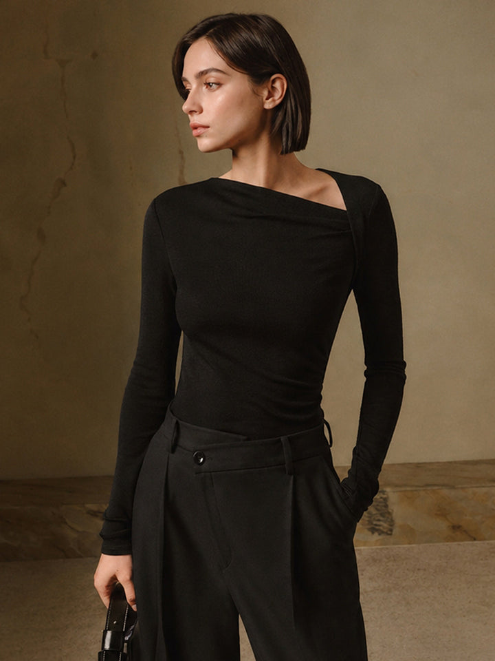 Haut femme à manches longues, encolure asymétrique, coupe ajustée - Marit