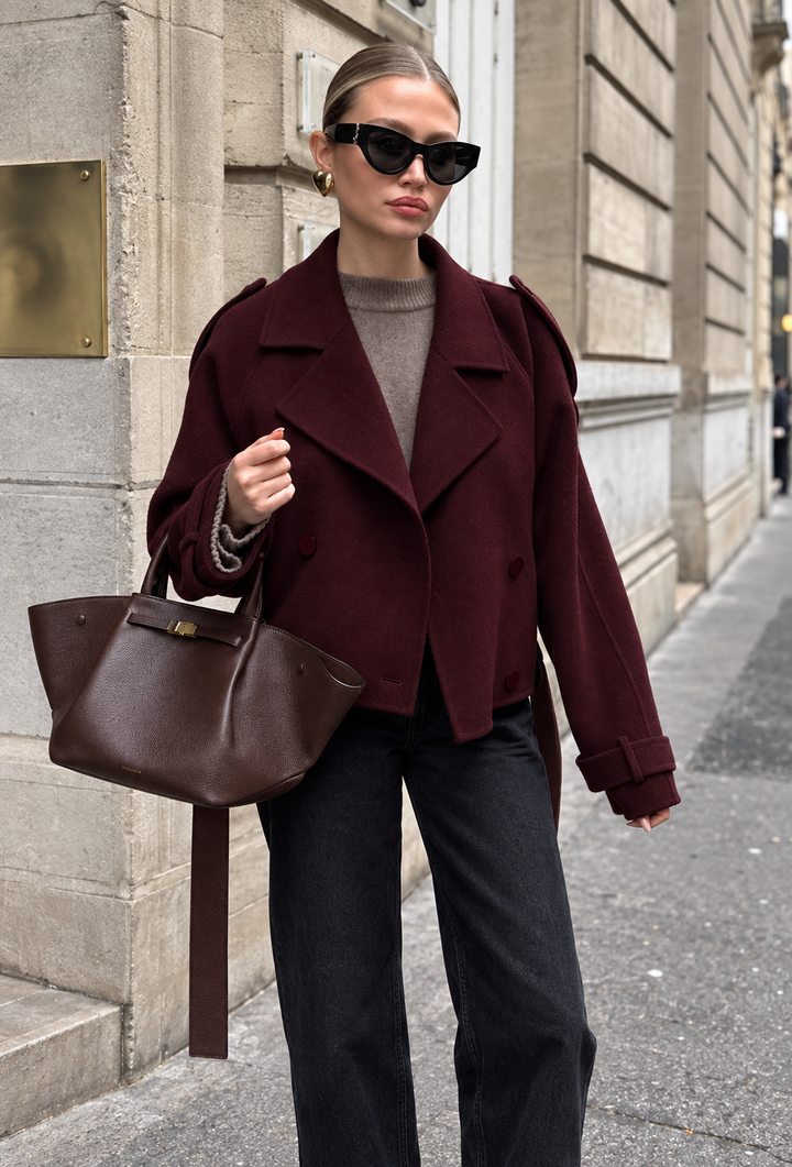 Trench court pour femme avec ceinture et double boutonnage - Élise