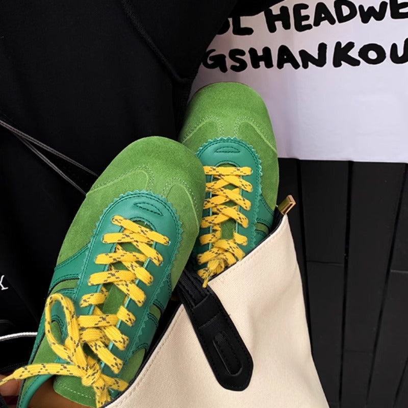 Baskets rétro « barefoot » pour femme à empiècements contrastés - Alinda